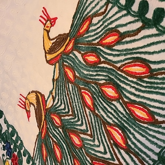 Vintage MCM Double Peacock Chenille style bedspread, very minor damage. - Picture 3 of 12